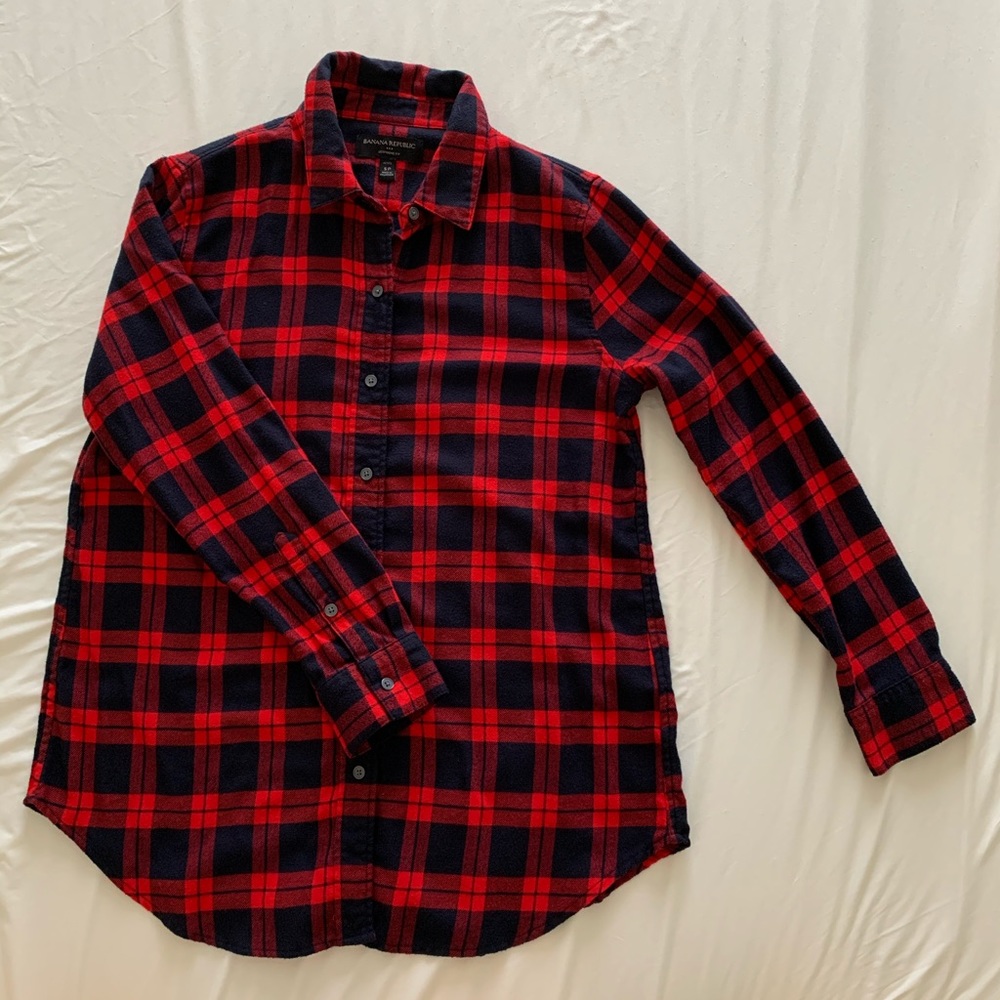 Like New Banana Republic Red and Black Flannel